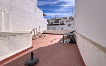 Property slide 25