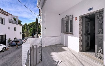 Property slide 29