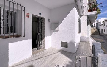 Property slide 30