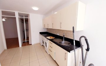 Property slide 33