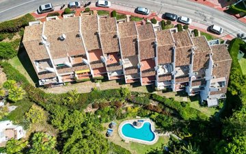 Property slide 44