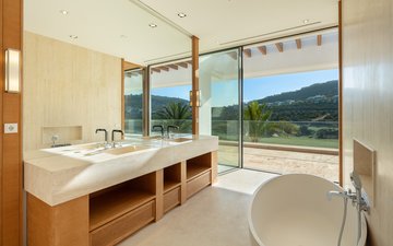 Property slide 17