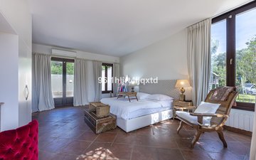 Property slide 17