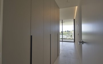 Property slide 21