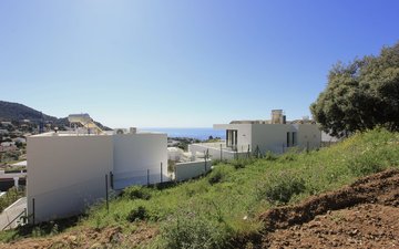 Property slide 19