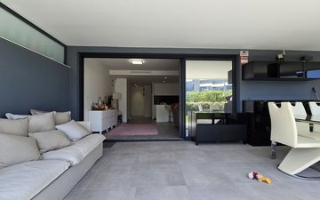 Property slide 5