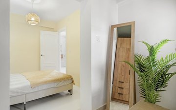 Property slide 10