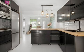 Property slide 20