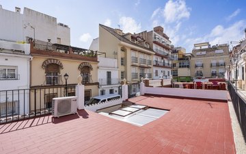 Property slide 23