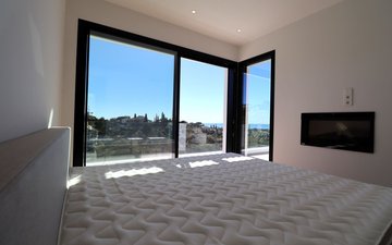Property slide 18