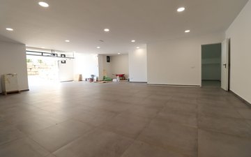Property slide 28