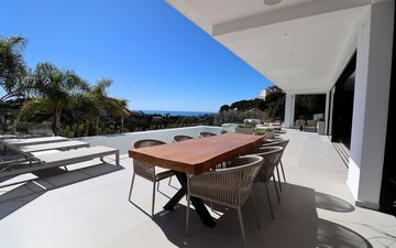 Property slide 4