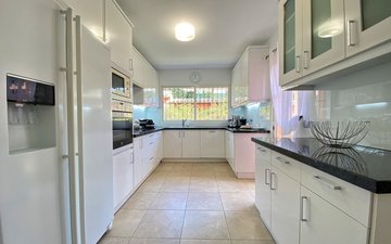 Property slide 22