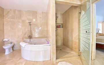 Property slide 33