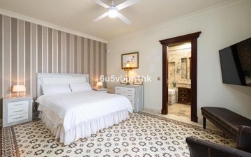 Property slide 10