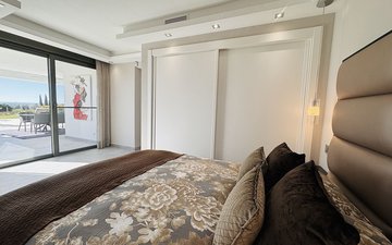 Property slide 21