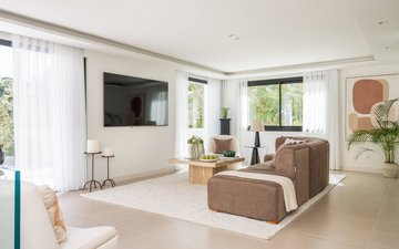 Property slide 4