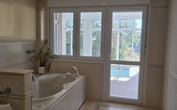 Property slide 17