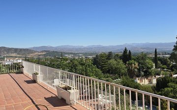 Property slide 46