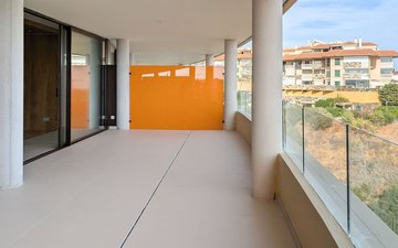 Property slide 22