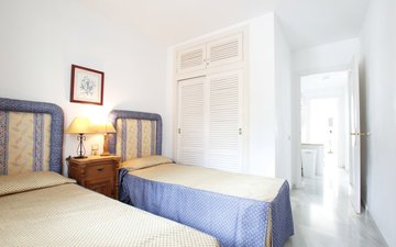 Property slide 20
