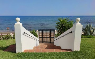 Property slide 29