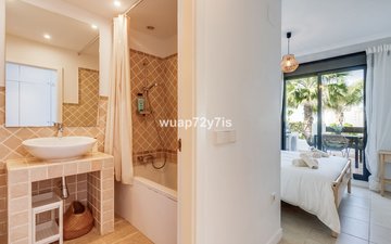 Property slide 21