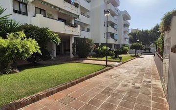 Property slide 28
