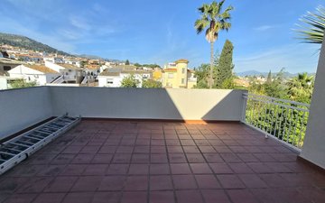 Property slide 38