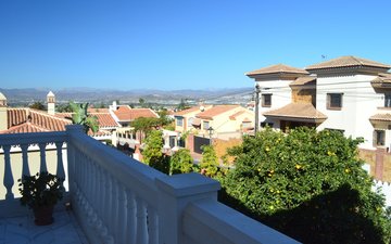 Property slide 42
