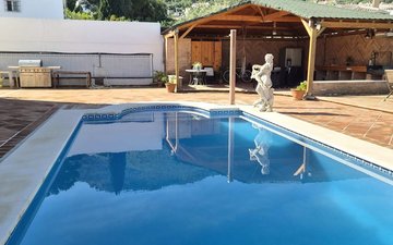 Property slide 61