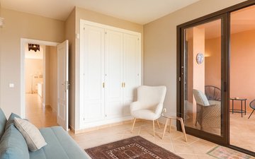 Property slide 25