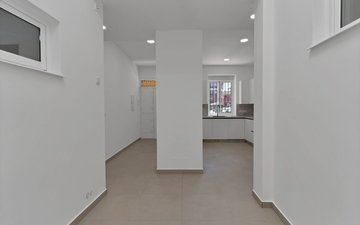 Property slide 29