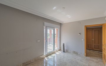 Property slide 20