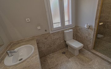 Property slide 30