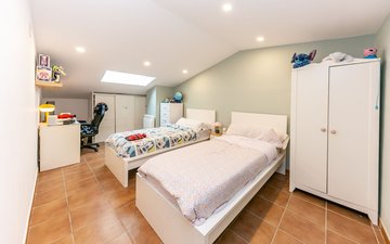 Property slide 16