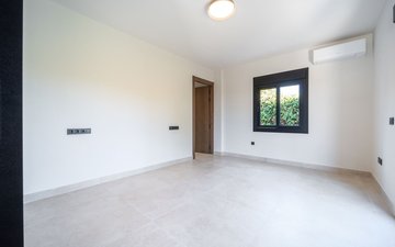 Property slide 28
