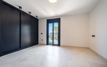 Property slide 31