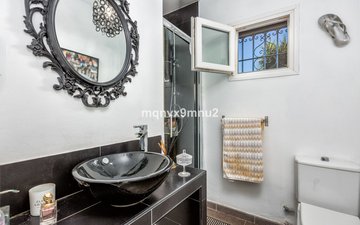 Property slide 24
