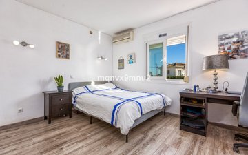 Property slide 27