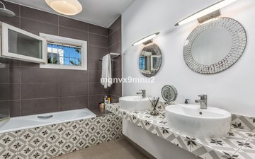 Property slide 29