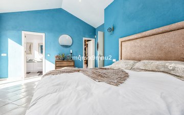 Property slide 36