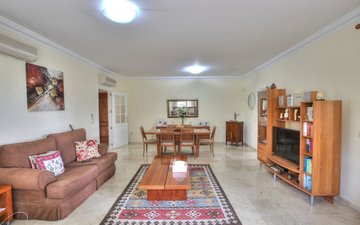Property slide 5