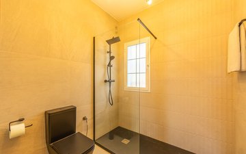 Property slide 21