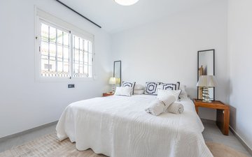 Property slide 25