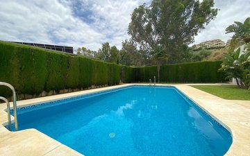 Property slide 15