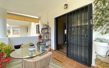 Property slide 21