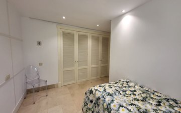 Property slide 22