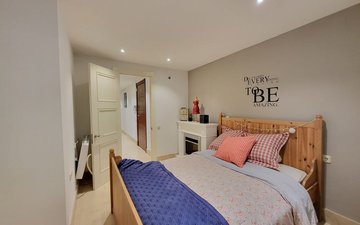 Property slide 24