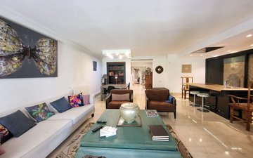 Property slide 8